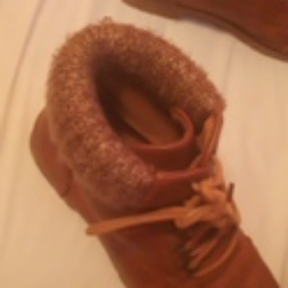 Boots - Picture 2 of 4